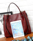 Elegant Leather Bag with Contemporary Flair