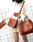 Elegant Leather Bag with Contemporary Flair