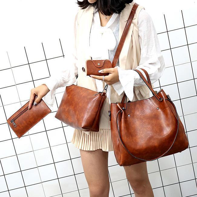 Elegant Leather Bag with Contemporary Flair