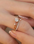 Women’s Rose Gold Moissanite Ring