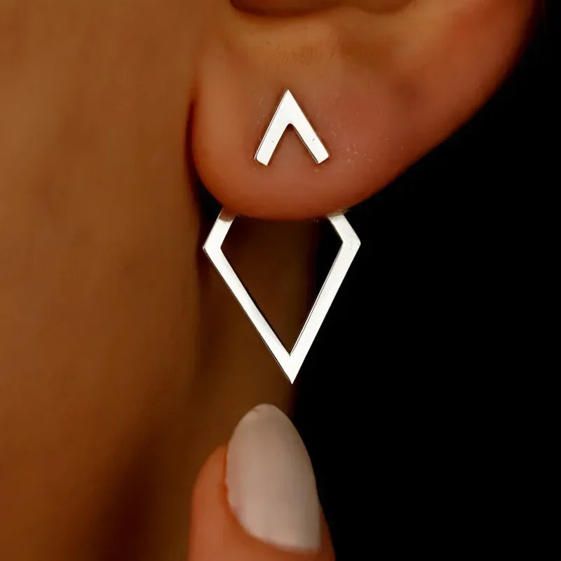 Refined Chic Earrings with Dual-Wear Design