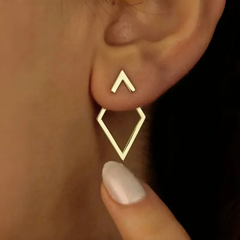 Refined Chic Earrings with Dual-Wear Design