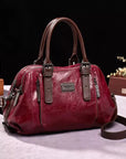 Chic Handbag with Modern Appeal
